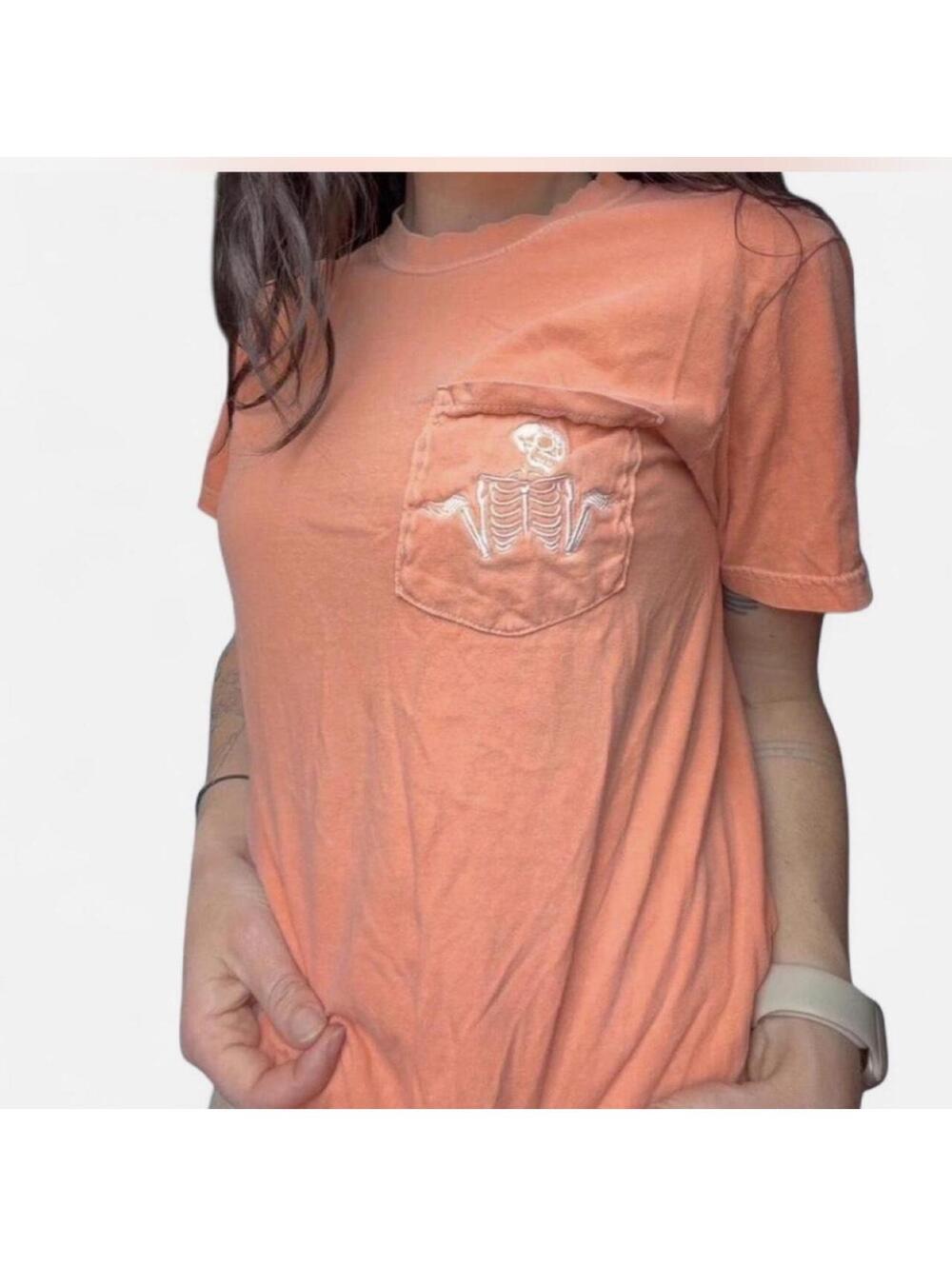 Orange skeleton pocket tee #skater